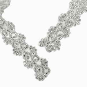 Floral Lace Rhinestone Trim, Iron on (Hotfix)